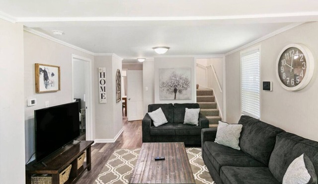 Home in DT Libertyville near Corp HQs & Naval Base