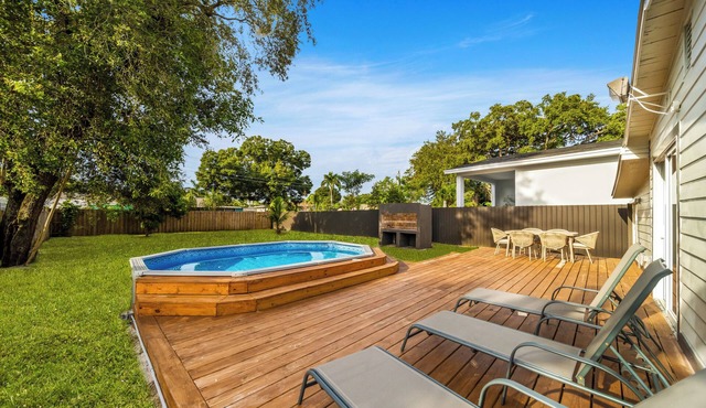 Home In Fort Lauderdale 3 Bedrooms & private pool!
