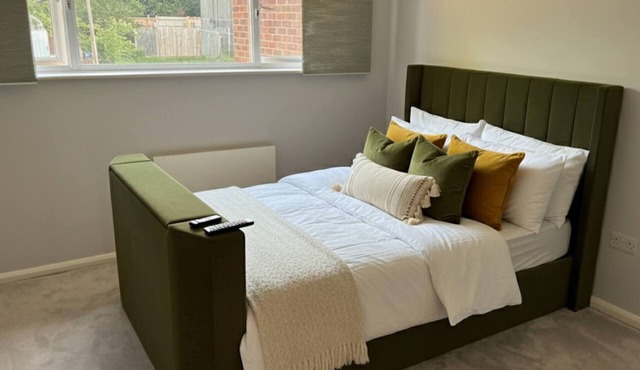 Home in Milton Keynes