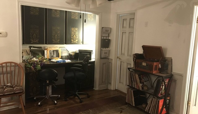 Home in prestigious Ellendale C.C. $100/night per room + tax + cleaning fee