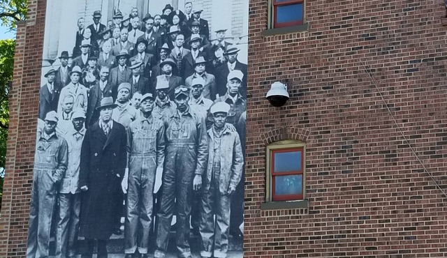 Home in the Historic Town of Pullman