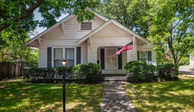 Home is located the historic part of Ardmore Oklahoma