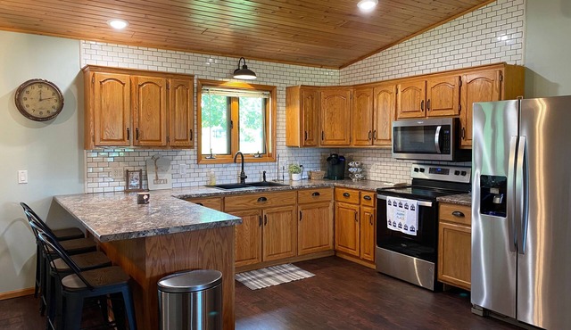 Home located on Tipsinah Mounds Golf Course