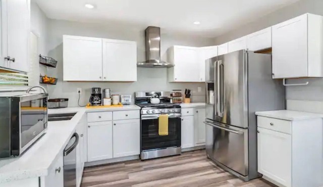 Home near Casino/NosCenter/Hospital/Glen Helen!