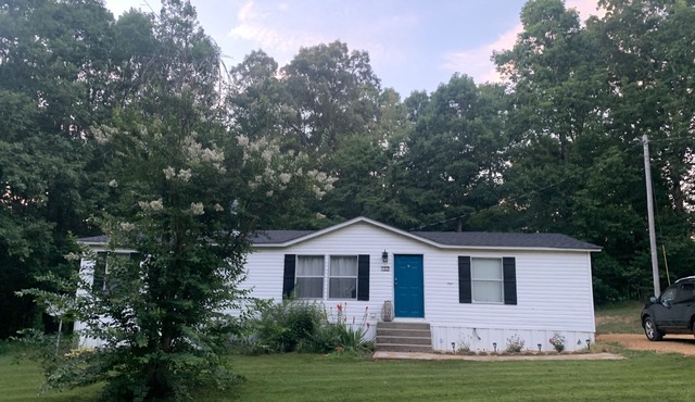 Home near piney close to everything but tucked away