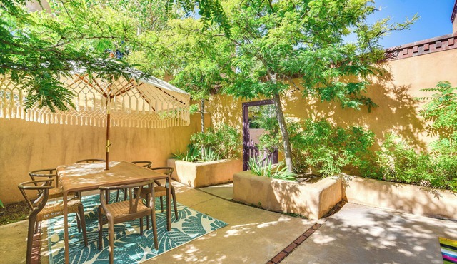 Home Near Santa Fe Plaza w/Patio!
