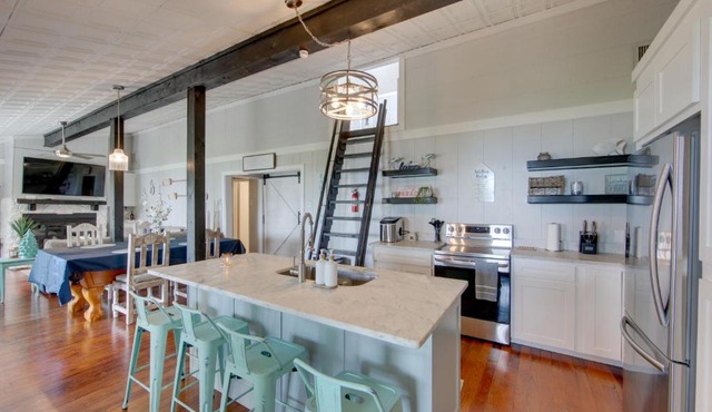 Home On Lake Bob Sandlin with Private Boat Dock!