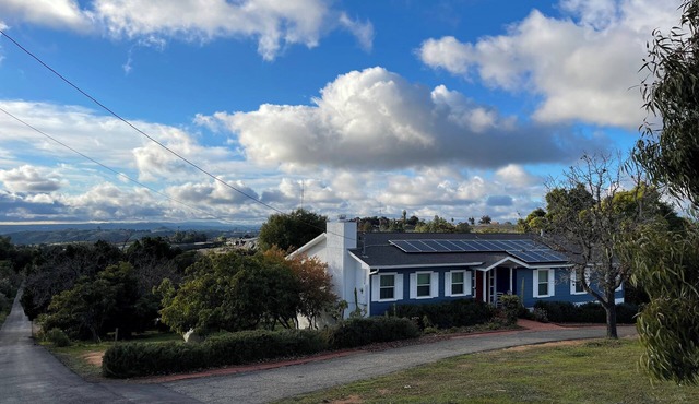 Home on Organic Farm Near Wine Country and Casinos
