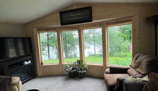 Home on the Apple River