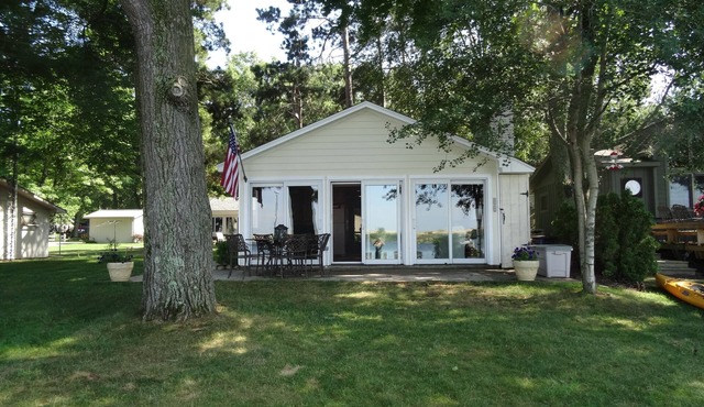 Home on the lake. Walk out your door for Swimming, boating or morning coffee.
