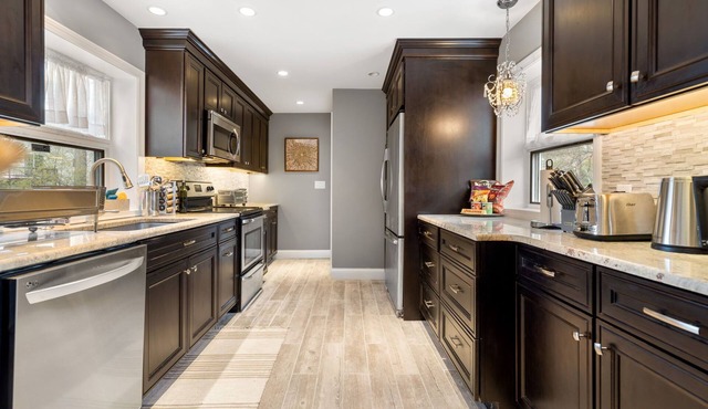 Home Perfect for Families w/Rail Access to Boston and Close to Salem