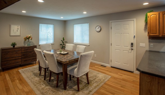 Home Stays SGF/near Ozark Empire Fairgrounds