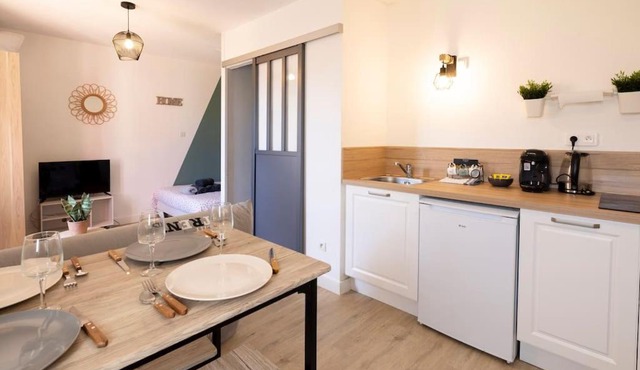 Home Studio - Tout équipé - proche Centre- Terrasse