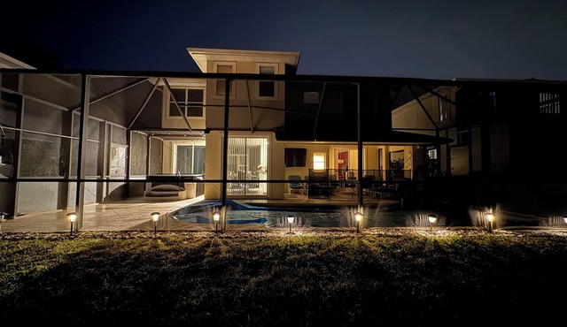 Home Sunset Lake5 dormitorios, 3½ baños, piscina y spa cerca de Disney