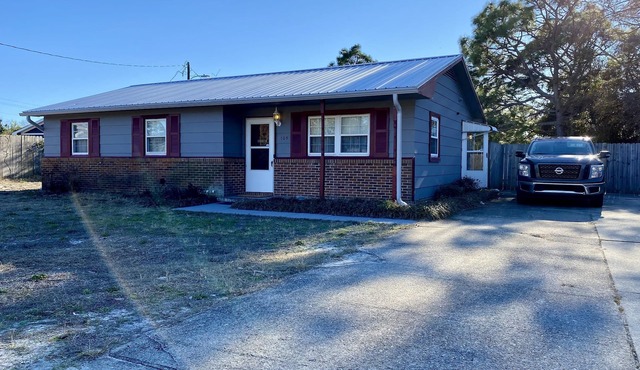 Home Sweet Home, 7 Minutes From Carolina Beach