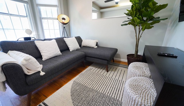 home sweet home chicago - garage parking & downtown in 20m