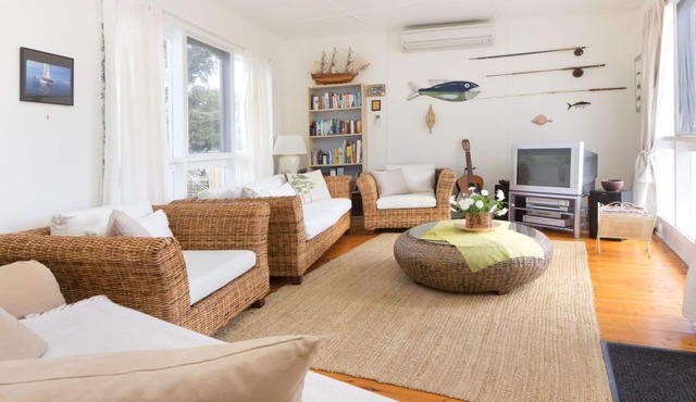 HOME SWEET HOME - MOUNT MARTHA