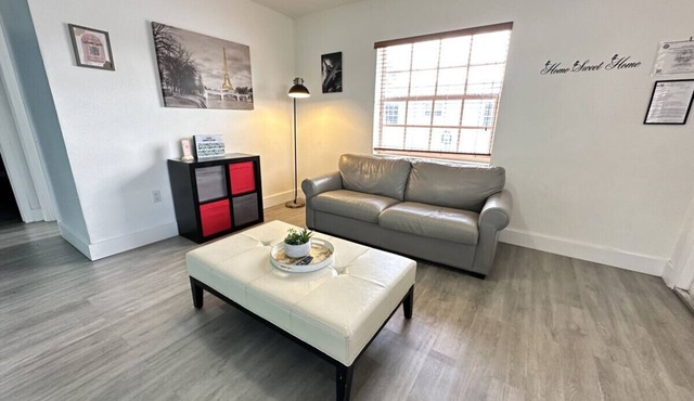 Home Sweet Home Near Malls/Airport/Hwy