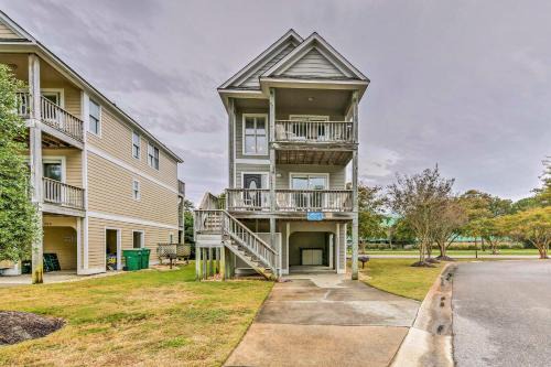 Home w/Deck in Corolla Light: Walk to Beach!