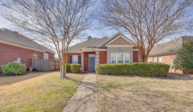 Home w/Fenced Yard ~ 12 Mi to Dtwn Montgomery