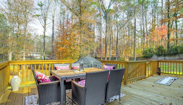 Home w/Grill & Games - 17 Mi to LakePointe Sports