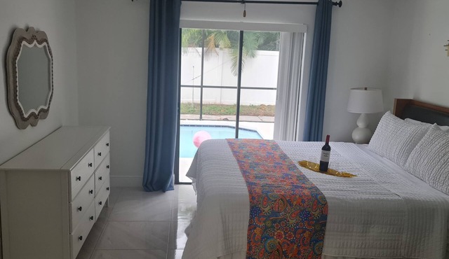 Home w/pool at 17 min Disney World