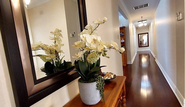 Home with easy access to CBD: Magill