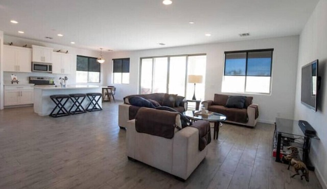 Home with Four Peaks and Mountain views just outside Tonto National Forest n