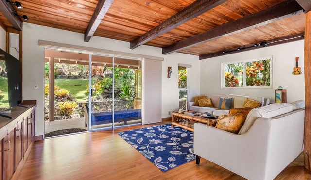 Home with ocean views, studio, large lanai, koi pond, washer/dryer