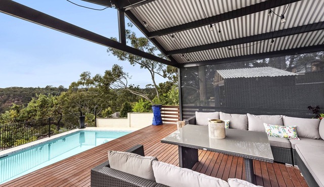 Home with Panoramic viewsn