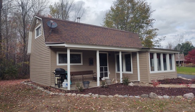 Home with peace and quiet near several attractions