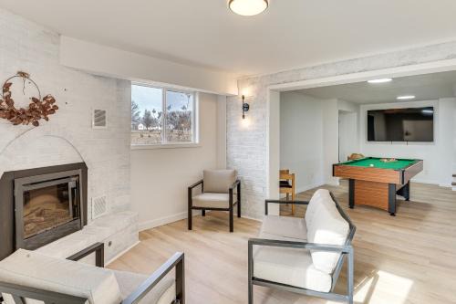 Home with Pickleball Court, 3 Mi to Nevada Speedway!