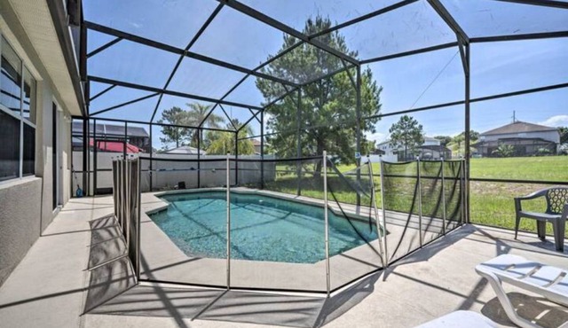 Home with Private Heated Pool 10 Mi to Disney World and other Major Parks!