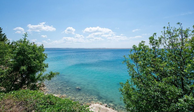 Home with terrace situated near the beach