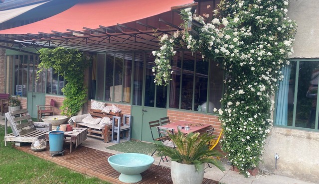 Home workshop in Crest 1 min from the river