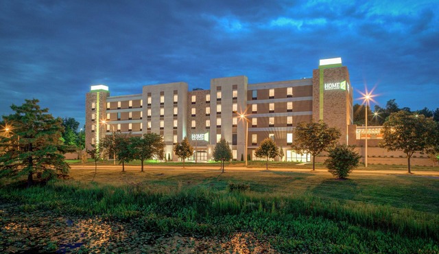 Home2 Suites by Hilton Bloomington