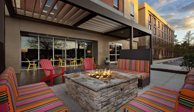 Home2 Suites by Hilton Jacksonville, NC