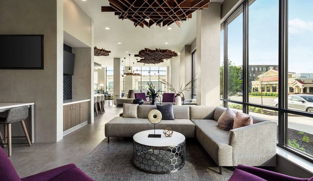 Home2 Suites By Hilton Minneapolis University Area