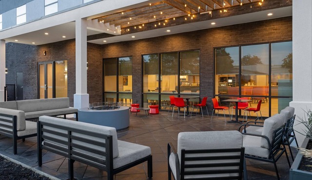 Home2 Suites By Hilton Austin South I-35