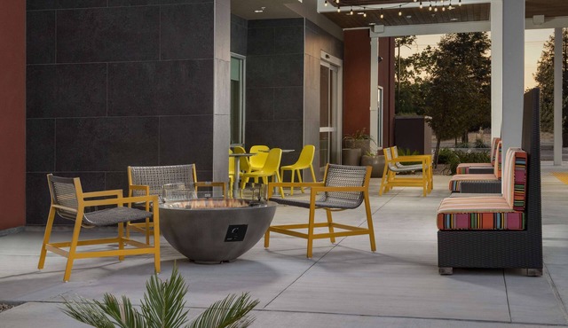 Home2 Suites by Hilton Clovis Fresno Airport