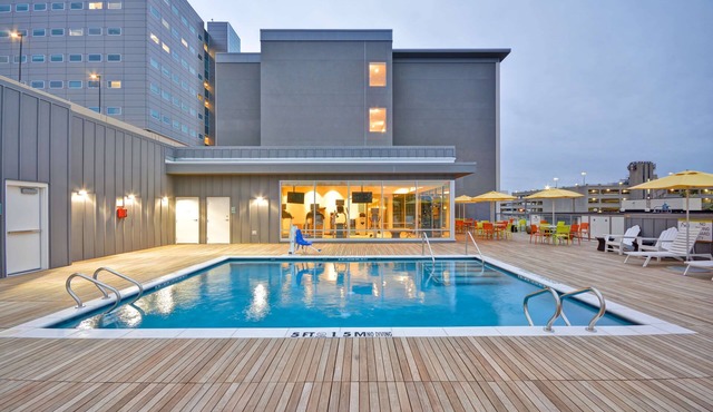Home2 Suites by Hilton Dallas Downtown at Baylor Scott & White