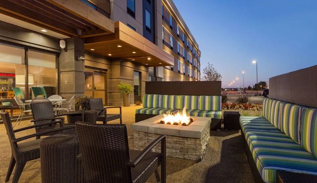 Home2 Suites by Hilton Fargo, ND