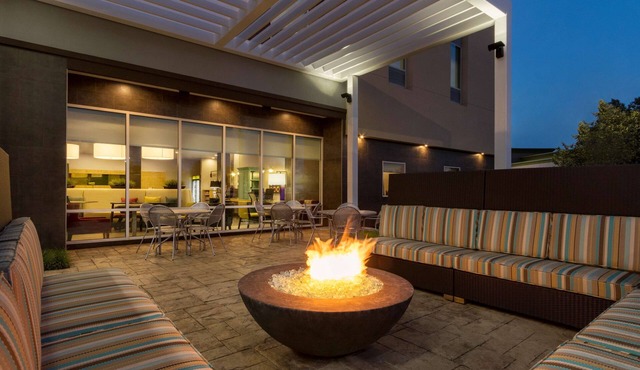 Home2 Suites by Hilton Houston Stafford