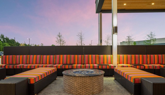 Home2 Suites by Hilton Rowlett Rockwall Marina