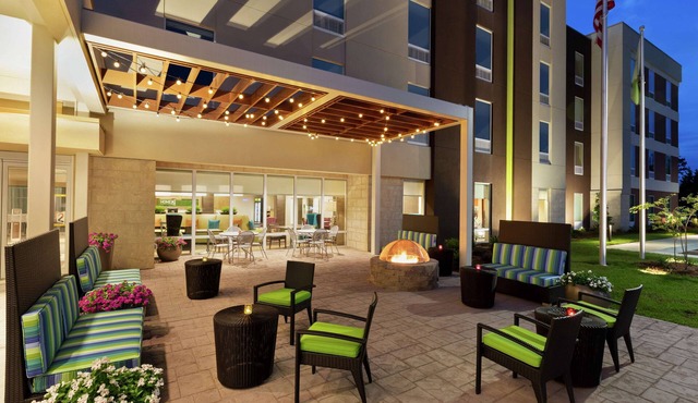 Home2 Suites by Hilton Savannah Airport