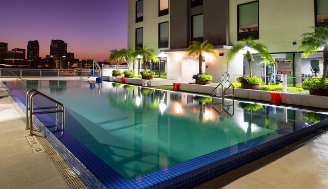 Home2 Suites by Hilton Tampa Downtown Channel District