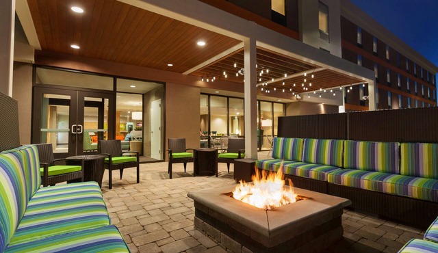 Home2 Suites by Hilton Champaign/Urbana