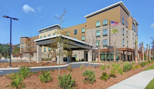 Home2 Suites By Hilton Charleston Daniel Island, Sc
