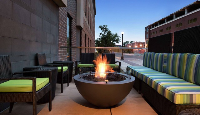 Home2 Suites by Hilton La Crosse