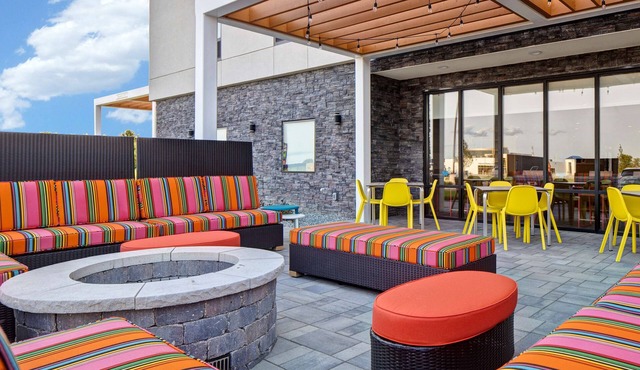 Home2 Suites by Hilton Loves Park Rockford